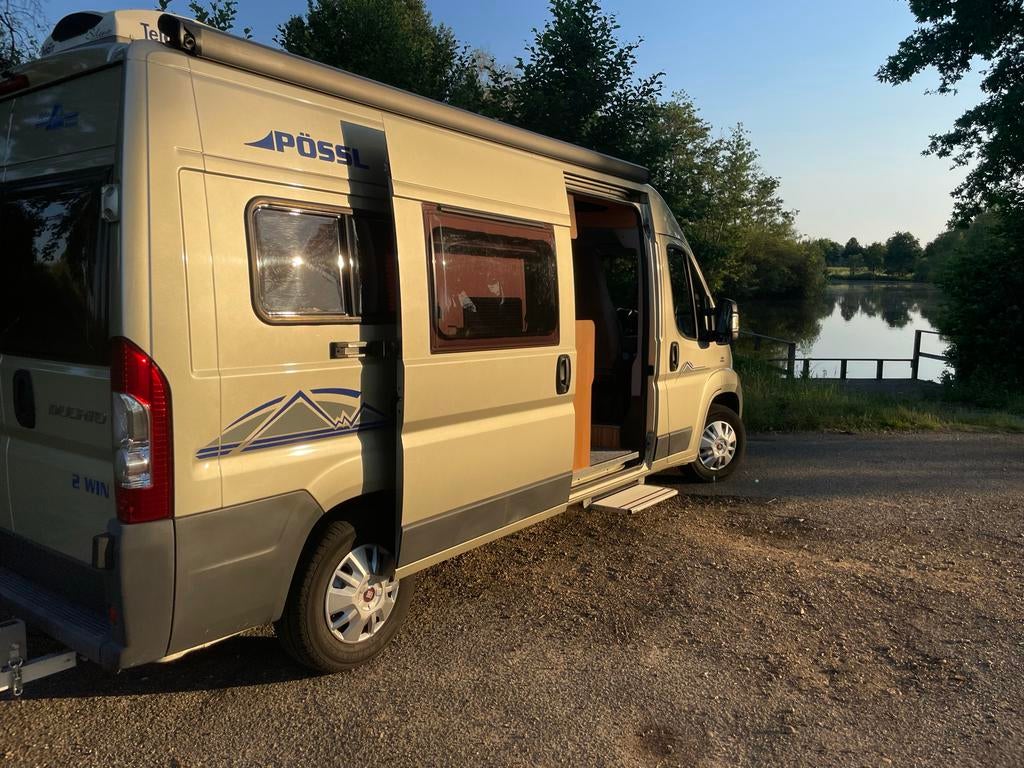 Pössl 2 Win met e-bike drager en airco zeer compleet, Caravans en Kamperen, Verhuur