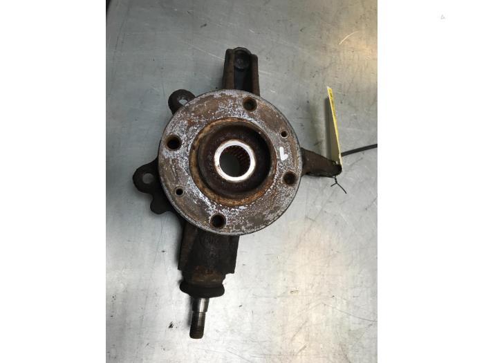 Fusee links-voor van een Peugeot 308, Gebruikt, -, -, Ophalen of Verzenden