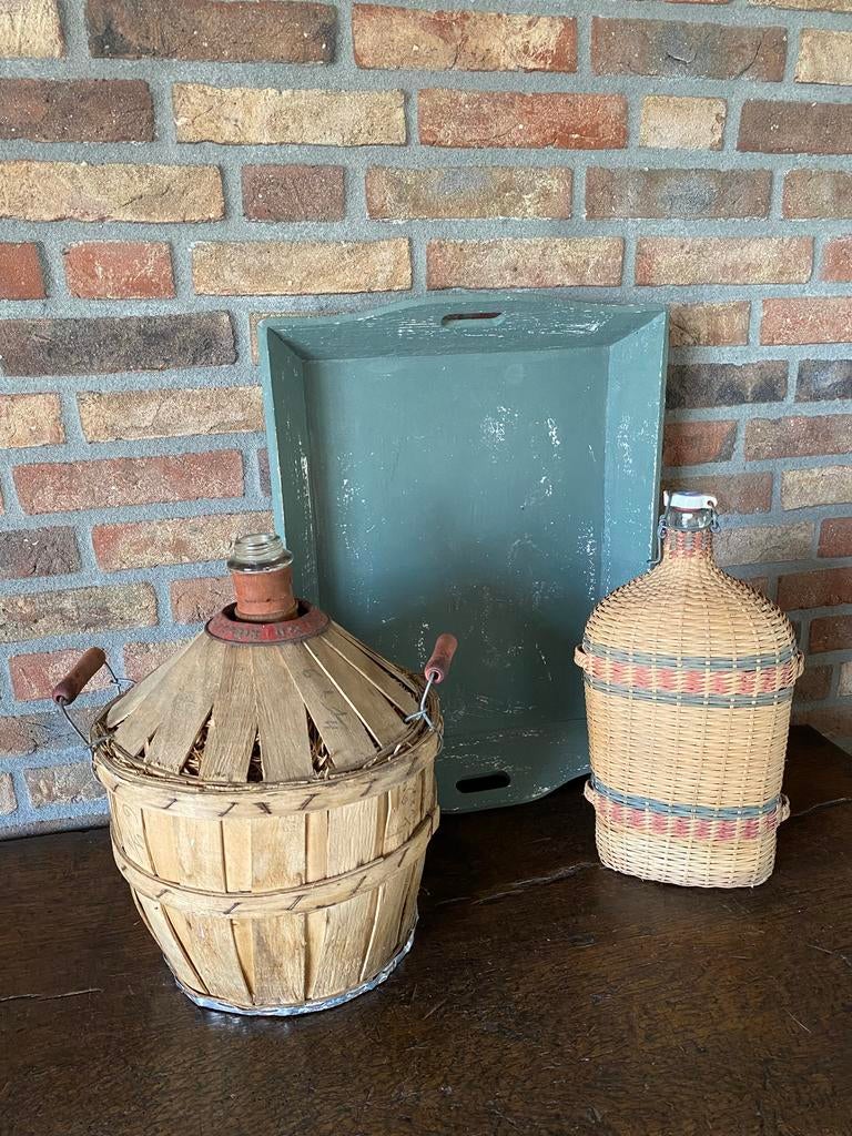 Brocante rieten veldfles/ gistfles met hout, Antiek en Kunst, Ophalen of Verzenden