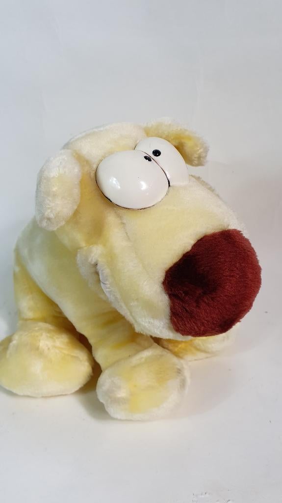 Grimmy Inc. Dog, vintage knuffel hond geel. 1993. 30 cm. 8B1, Tweedehands verkoop, Tweedehands verkoop, Gebruikt, Geen@idee.nl