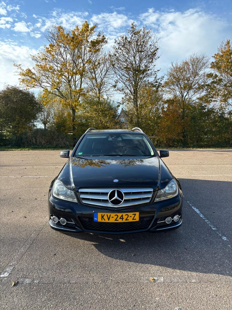 Mercedes-Benz C-Klasse C180cdi BE Estate Aut7 2011 Zwart, Auto's, Automaat, Achterwielaandrijving, 1800 kg, 4 cilinders