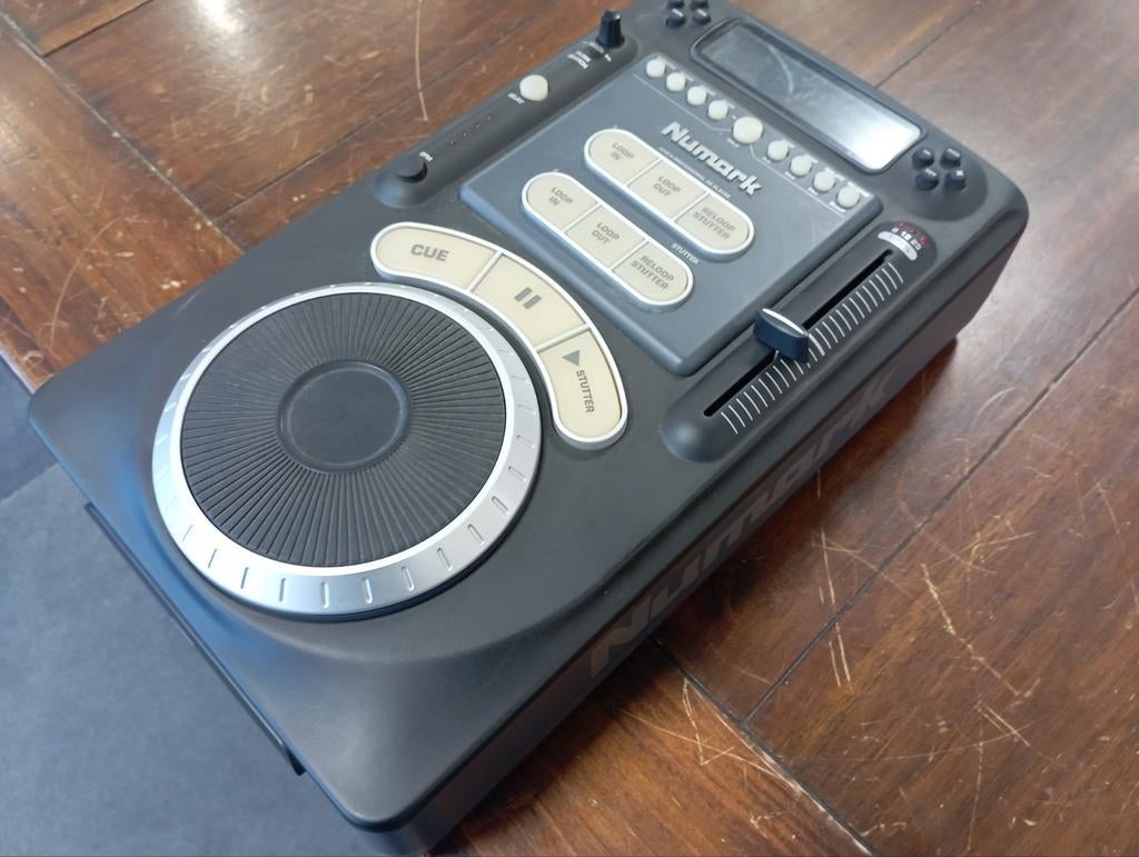 Numark DJ Axis 9 CD speler Defect., Ophalen of Verzenden, Numark