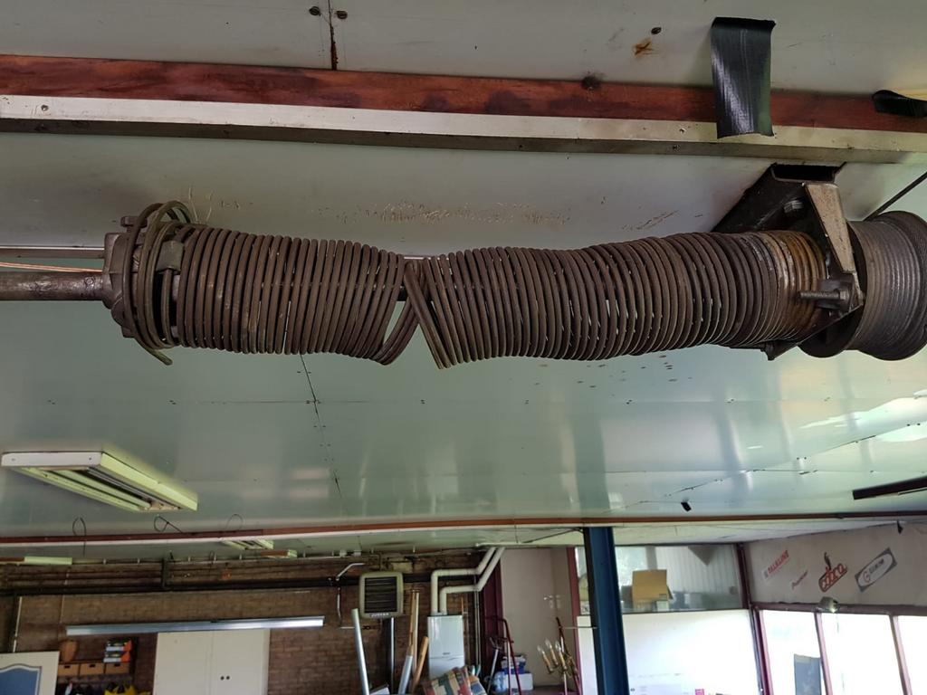 Veer, veren, torsieveer hormann, crawford, alle merk deuren, Ophalen of Verzenden, 120 cm of meer, Garagedeur, 215 cm of meer