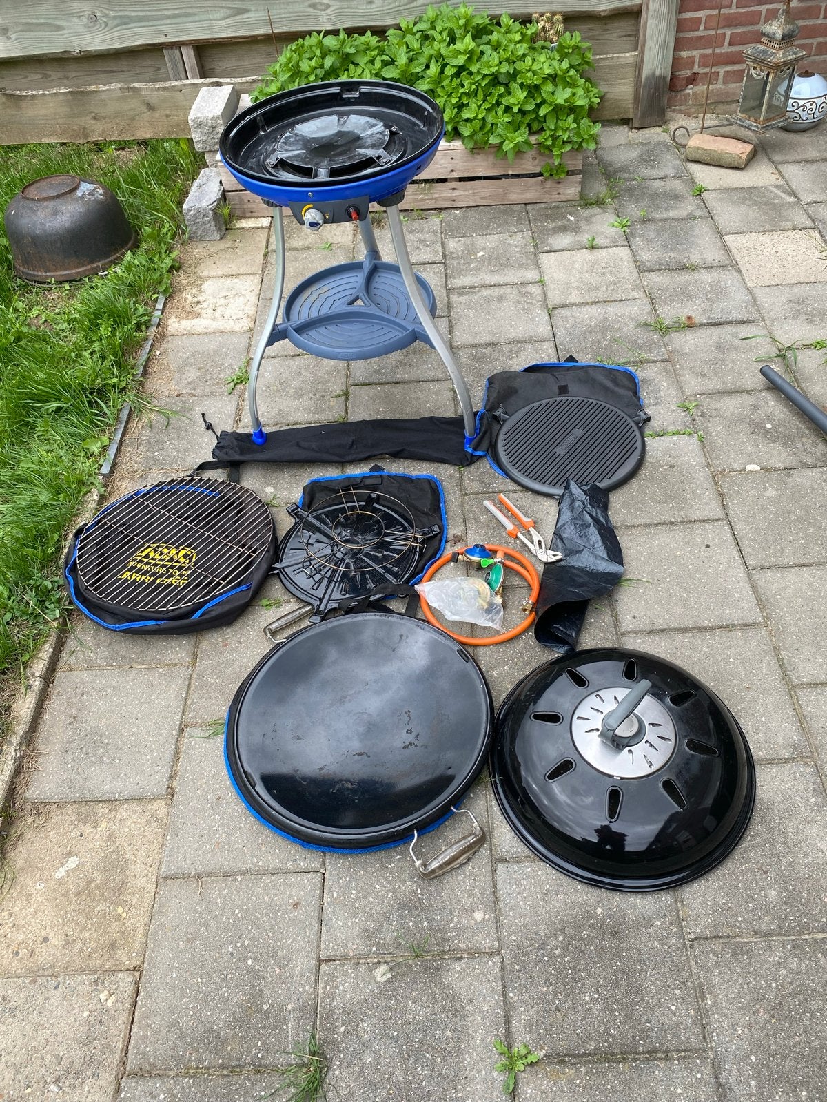 Cadac Carri Chef 2 gasbarbecue met accessoires, Ophalen, Gebruikt