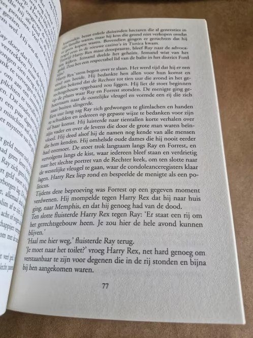 John Grisham - Het dossier h, Ophalen of Verzenden, Zo goed als nieuw, John Grisham, Wereld overig