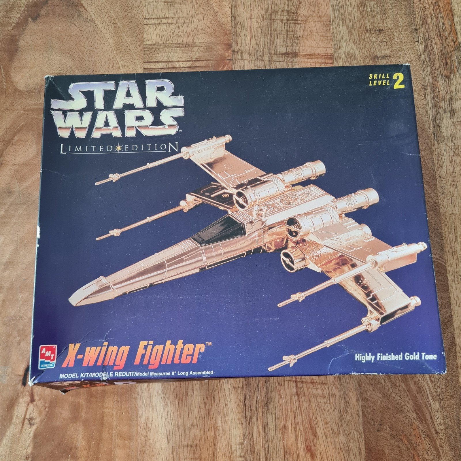 AMT 1:72 X-Wing Fighter Gold Limited Edition, Overige merken, 1:72 tot 1:144, Nieuw, Ophalen of Verzenden