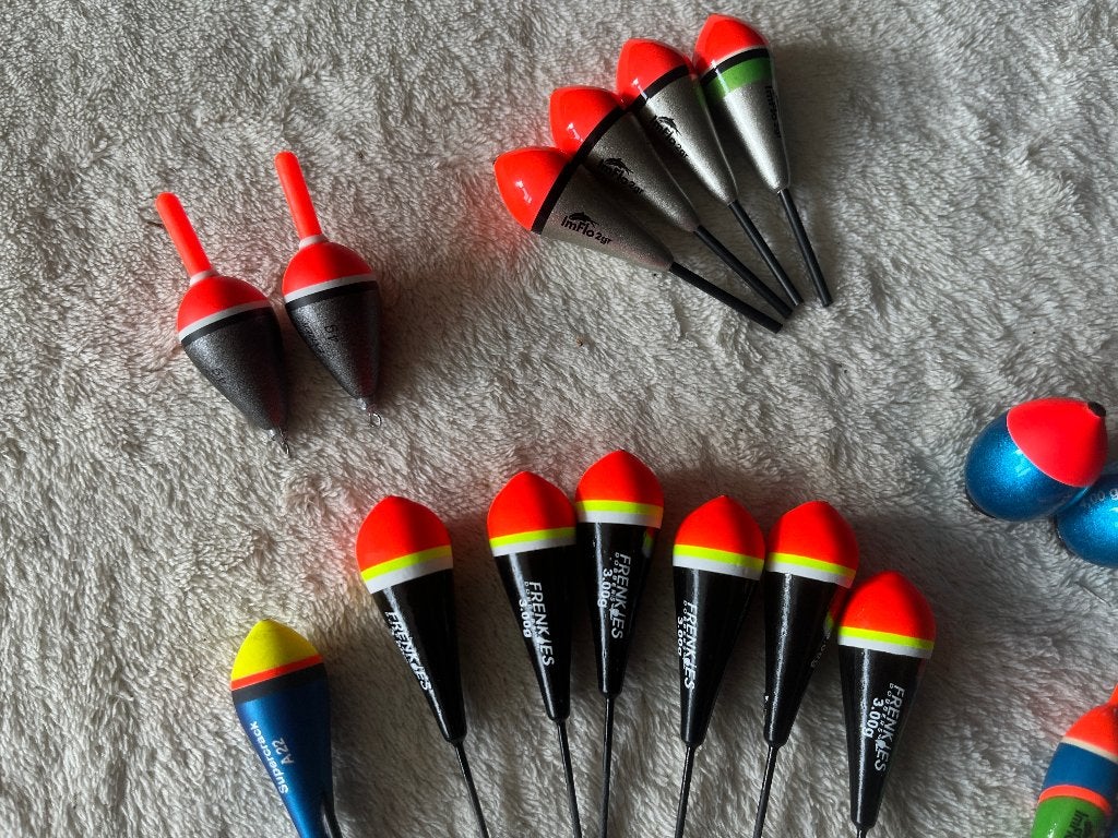 adv 344 / NIEUW mixset 19 dobbers, Ophalen of Verzenden, Nieuw, Dobber of Lood
