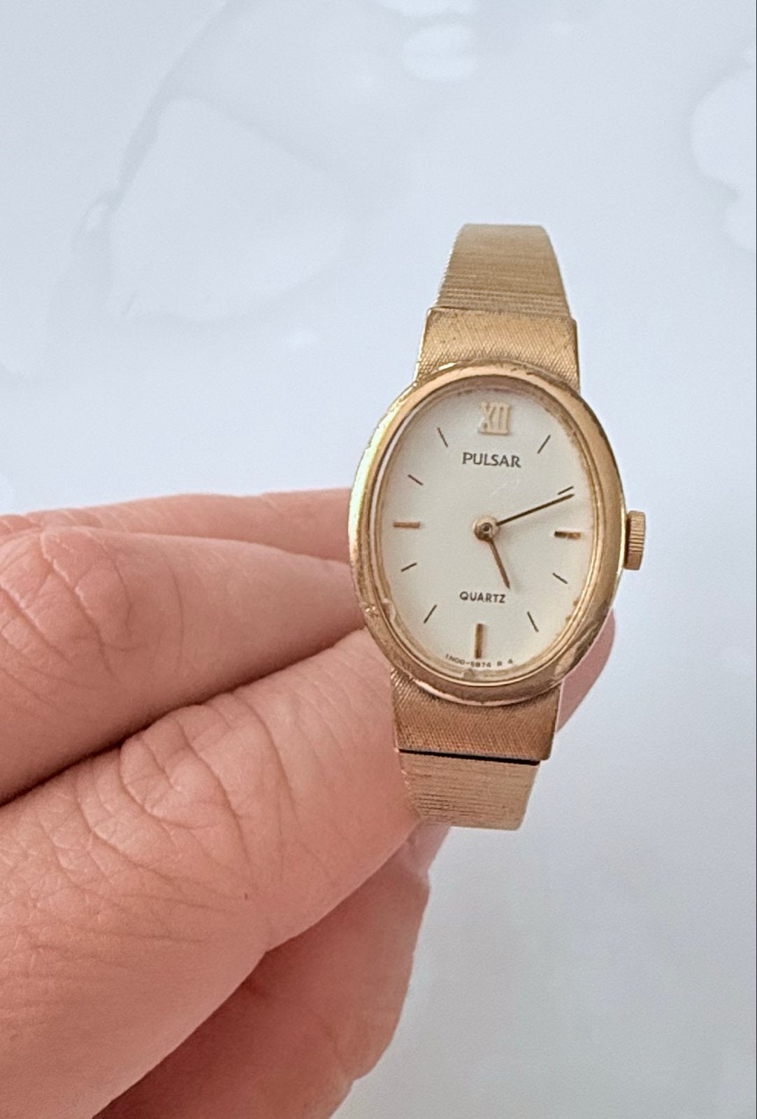 Pulsar Quartz Vintage Horloge - Goudkleurig Dames, Overige merken, Overige materialen, Gebruikt, Polshorloge