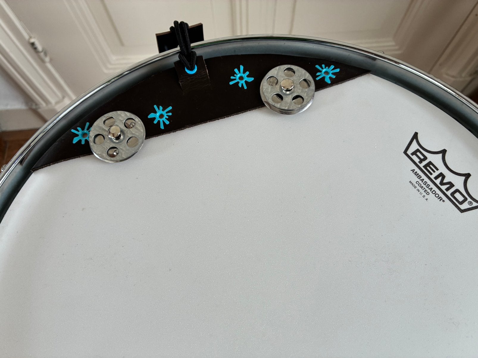 Snare Drum Demper met Jingle Effect, Muziek en Instrumenten, Percussie, Gebruikt, Melodische percussie, Verzenden