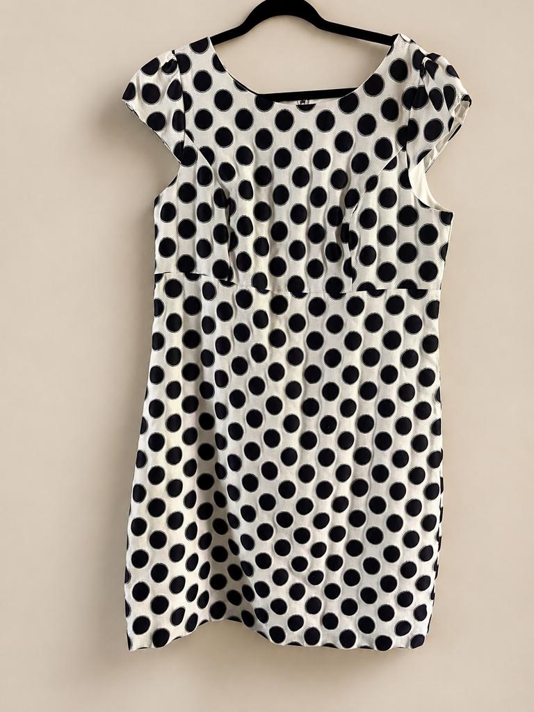 Tijdloze feestjurk maat 44, Kleding | Dames, Jurken, Zo goed als nieuw, Maat 42/44 (L), Blauw, Onder de knie, Ophalen of Verzenden