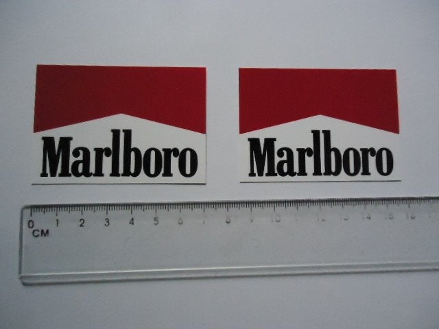 sticker oud Marlboro plastic race auto motor cross rally, Ophalen of Verzenden, Zo goed als nieuw, Bedrijf of Vereniging