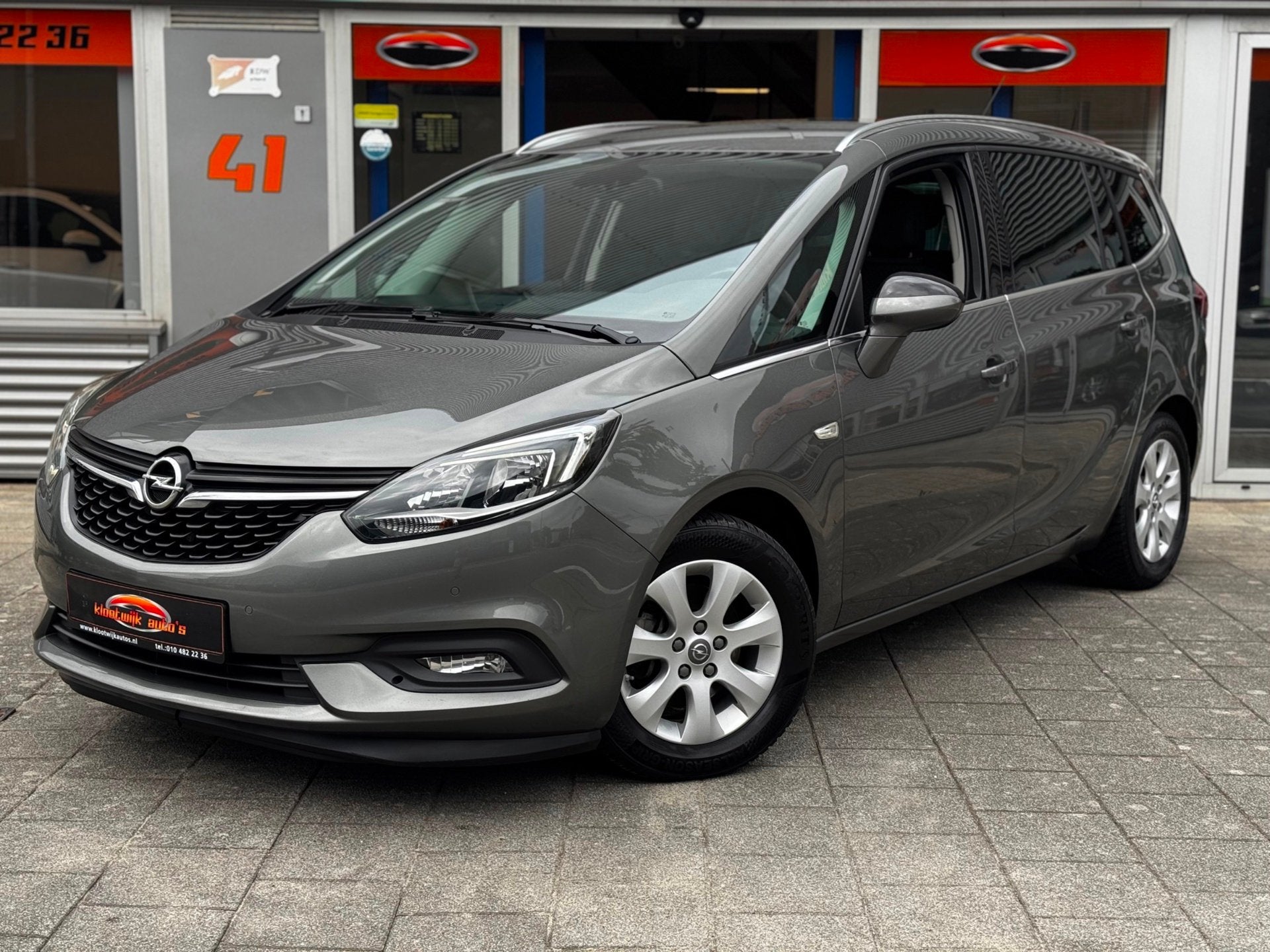 Opel Zafira 1.4 Turbo Business Exec. Navigatie BJ.2018 1e Ei, Auto's, Dealer onderhouden, Gebruikt, Zwart, 4 cilinders