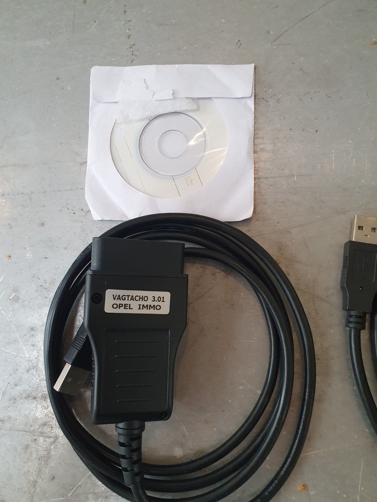 vag tacho / opel immo Kmstand correctie sleutel programeren, Auto diversen, Ophalen of Verzenden, Zo goed als nieuw