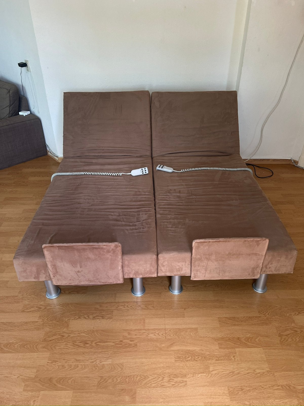 Boxspring Elektrisch Verstelbaar | 200x160cm, Huis en Inrichting, Slaapkamer | Boxsprings, Ophalen, Gebruikt, Bruin, Tweepersoons