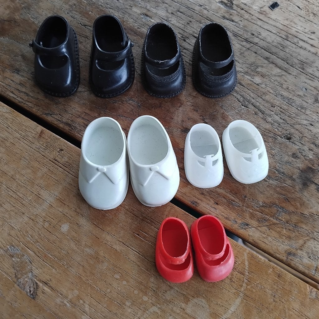 Allerlei maten  poppenschoentjes, Ophalen of Verzenden, Gebruikt, Overige typen
