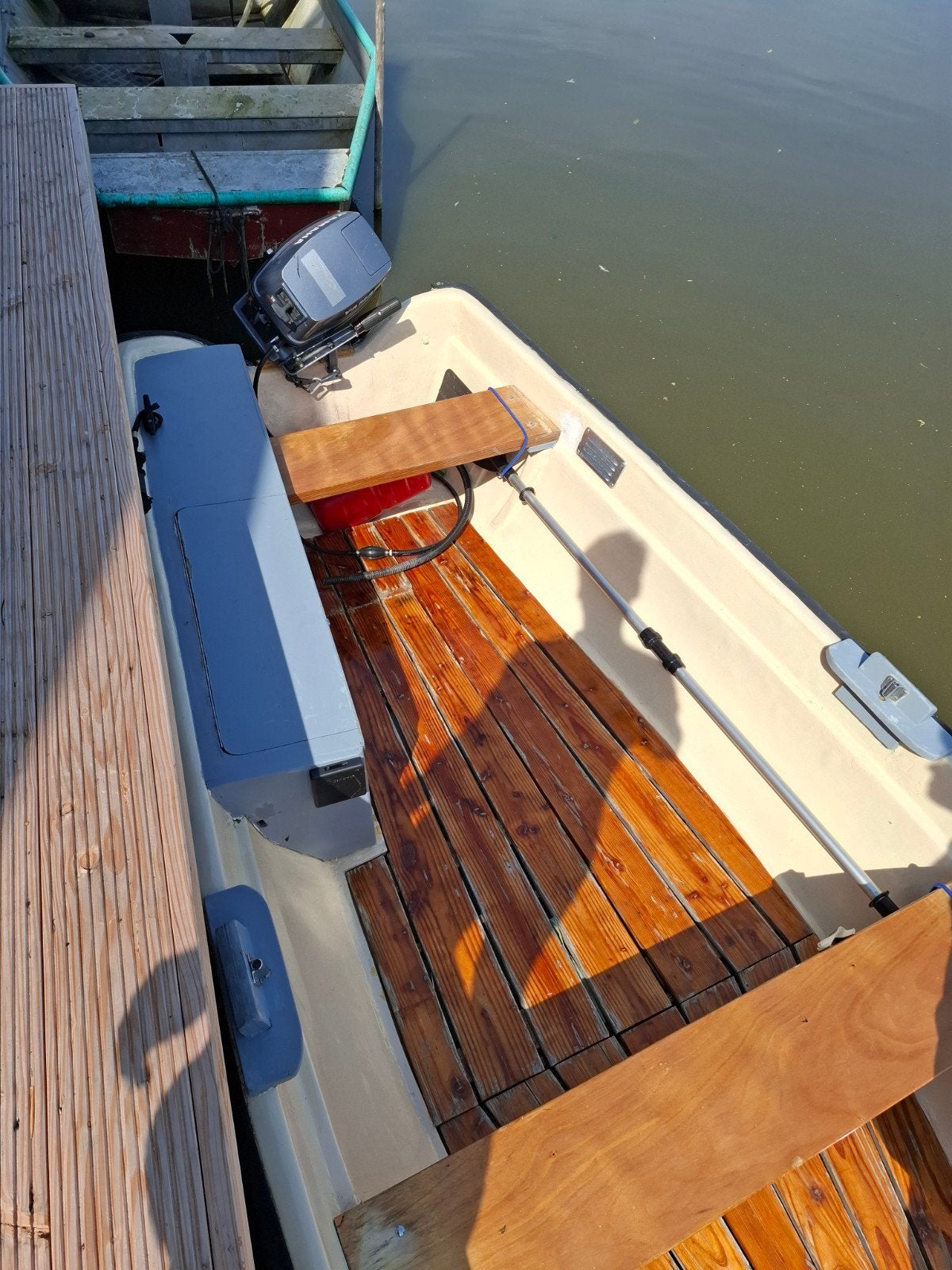 Stabiele polyester sloep / boot met Yamaha buitenboordmotor, Watersport en Boten, Motorboten en Motorjachten, Sloep, Ophalen, Polyester