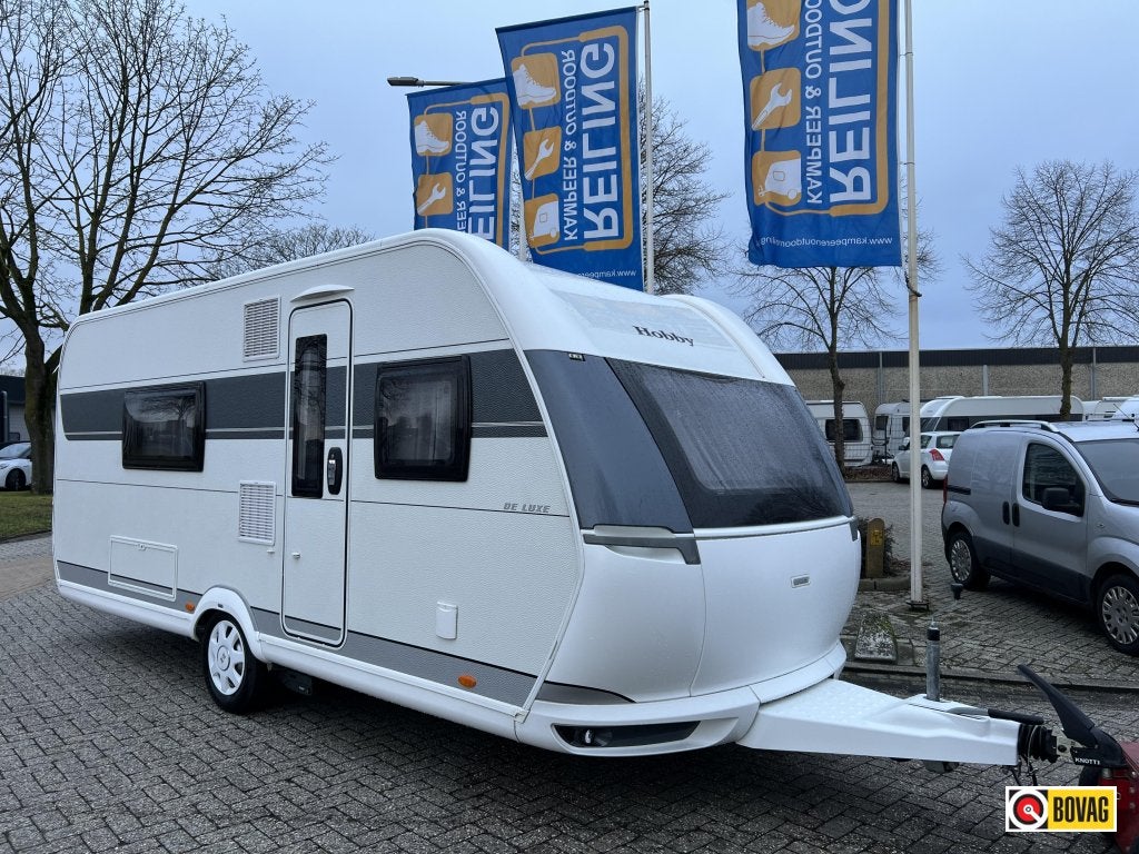 Hobby De Luxe 495 WFB, Standaardzit, Hobby, Bedrijf, Schokbreker