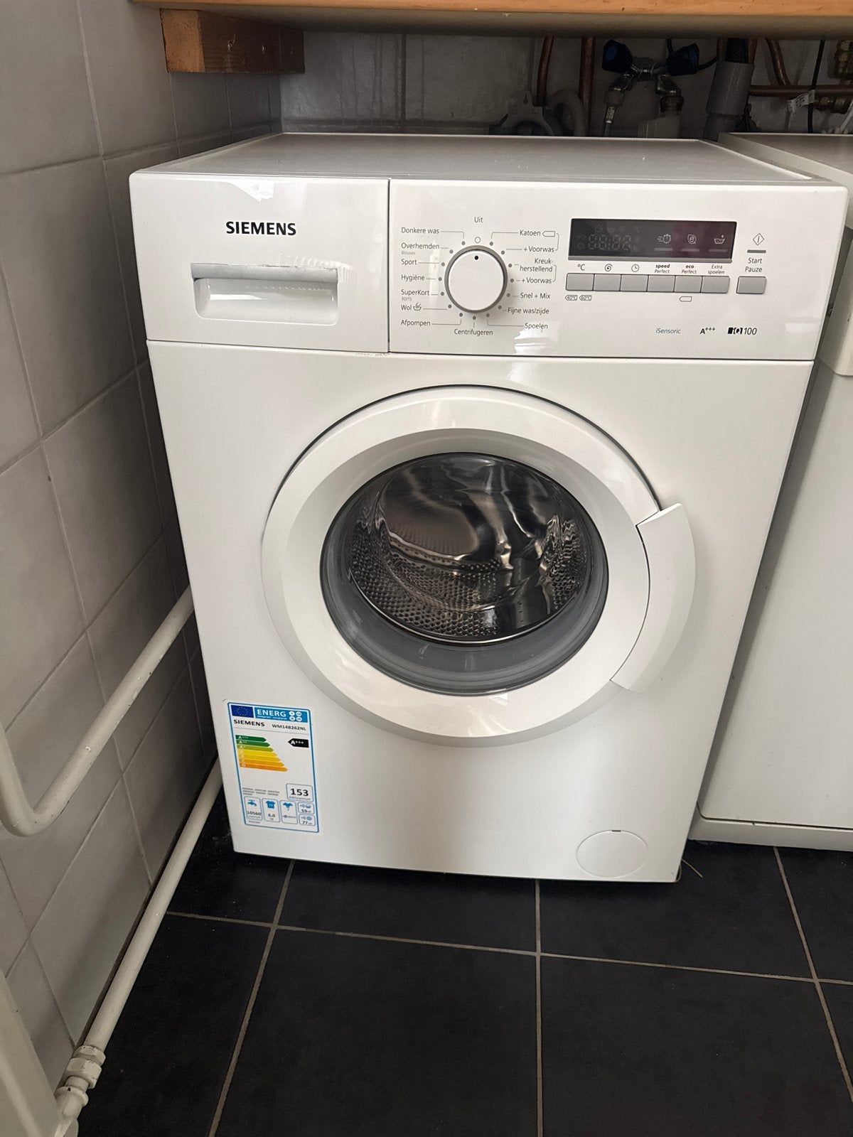 Siemens WM14B262NL iQ100 Wasmachine A+++ 6kg, Ophalen, Gebruikt, 85 tot 90 cm, 1200 tot 1600 toeren