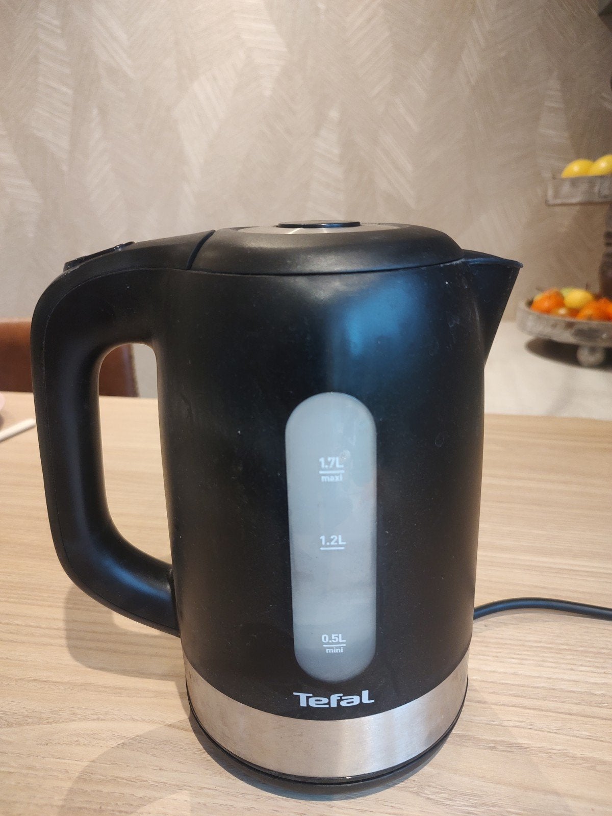 Tefal waterkoker - Zwart - 1.7L, 1 tot 2 liter, Ophalen of Verzenden, Gebruikt