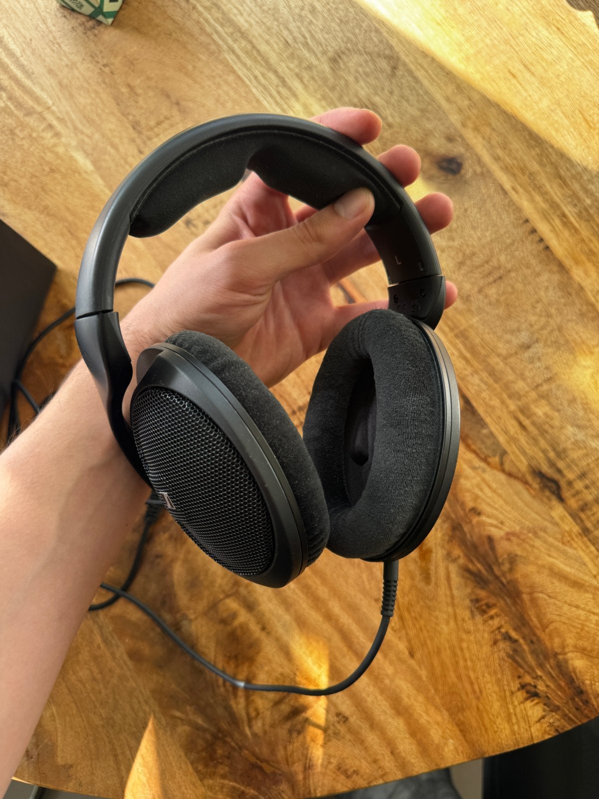 Sennheiser HD 560S Over-ear Headphones - Barely used, Sennheiser, Ophalen of Verzenden, Zo goed als nieuw, Over-ear