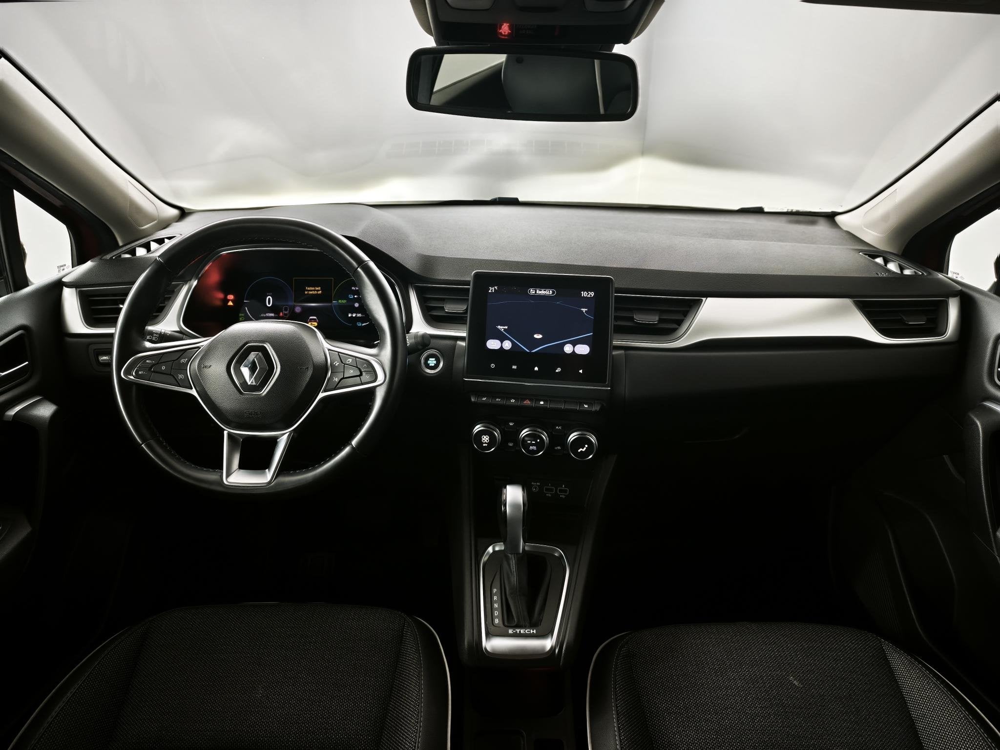 Foto 3 van Renault Captur 1.6 E-Tech Plug-in Hybrid 160 Intens | Naviga