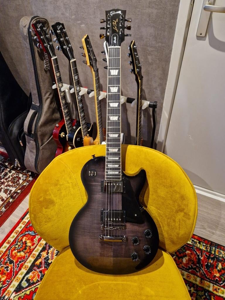 Gibson Les Paul x 2 + Ibanez SZ x2 + Alhambra Classical, Ophalen of Verzenden, Gebruikt, Solid body, Gibson