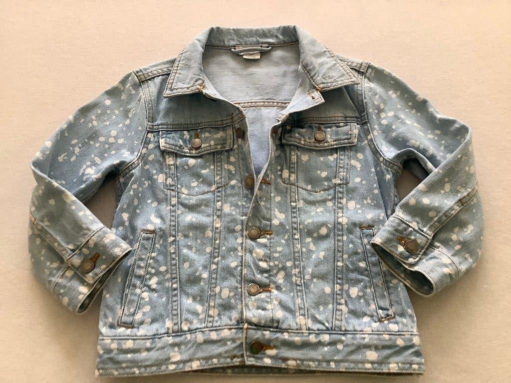 Jeans jasje van het merk Stella McCartney, maat 6/120., Meisje, Ophalen of Verzenden, Zo goed als nieuw, Jas