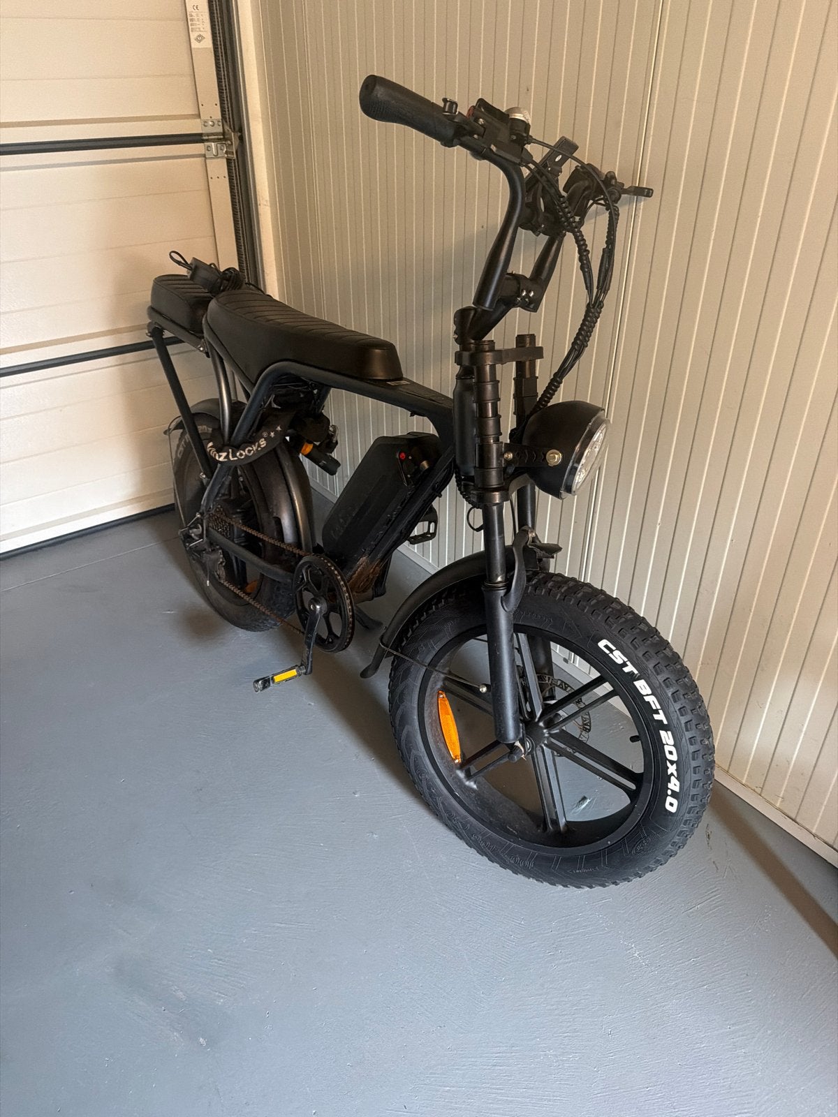Fatbike V8 - kapot, Zo goed als nieuw, Minder dan 47 cm, 30 tot 50 km per accu, Ophalen