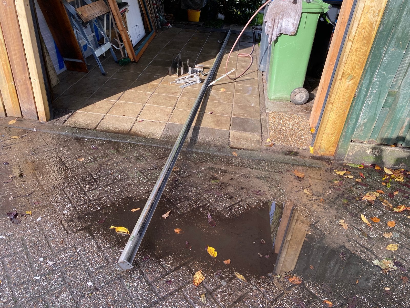 Metalen rail met onderdelen - Gebruikt, Ophalen of Verzenden, Gebruikt, IJzer