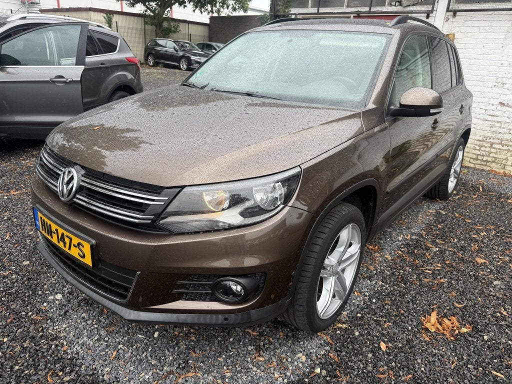 Volkswagen Tiguan 1.4 TSI R-Line Ed. (bj 2014), Auto's, Voorwielaandrijving, Euro 5, 15 km/l, Gebruikt