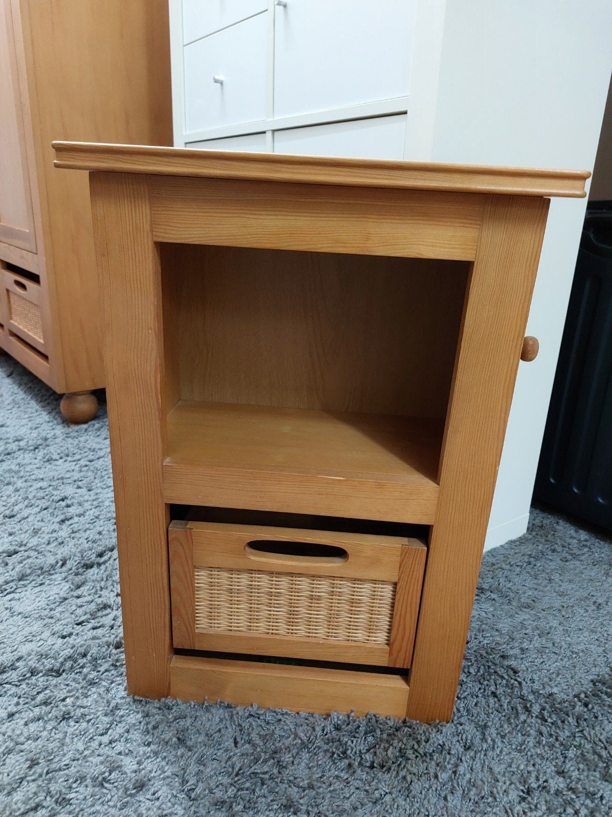 Grenen kastje met laatje. wandkastje, nachtkasje, Huis en Inrichting, Ophalen, Zo goed als nieuw, Minder dan 150 cm, Minder dan 100 cm