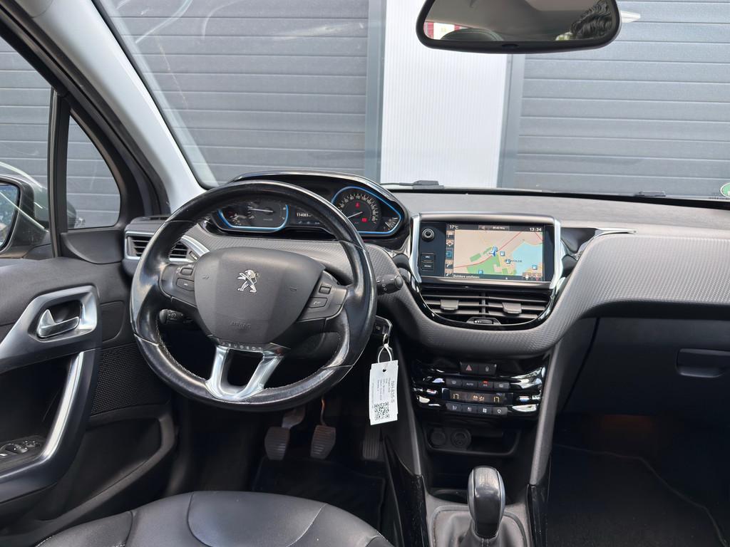 Peugeot 2008 1.2 PureTech Allure / NAP / CAMERA / TREKHAAK, Voorwielaandrijving, Euro 6, Parkeersensor, Origineel Nederlands