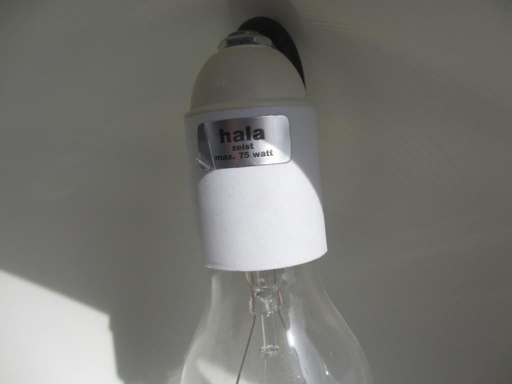 Hala Zeist bureaulamp ontwerp H. Busquet jaren 50, Ophalen of Verzenden, Gebruikt, Metaal, 50 tot 75 cm