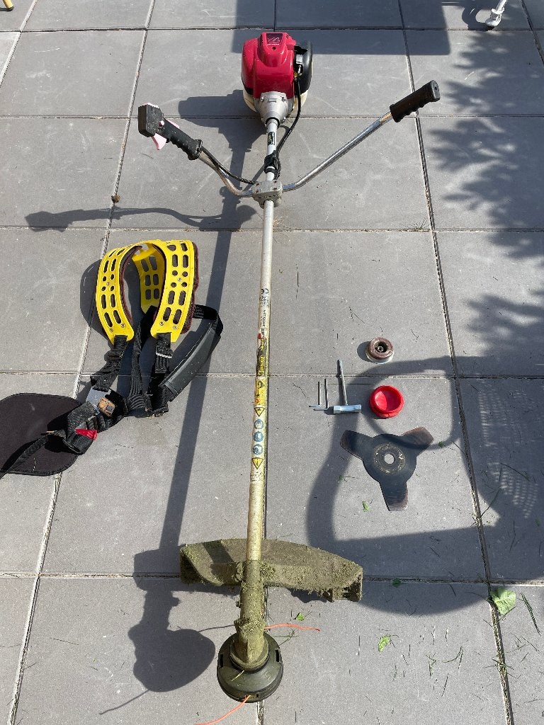 Bosmaaier, Ophalen, Gebruikt, 10 tot 30 cm, Benzine