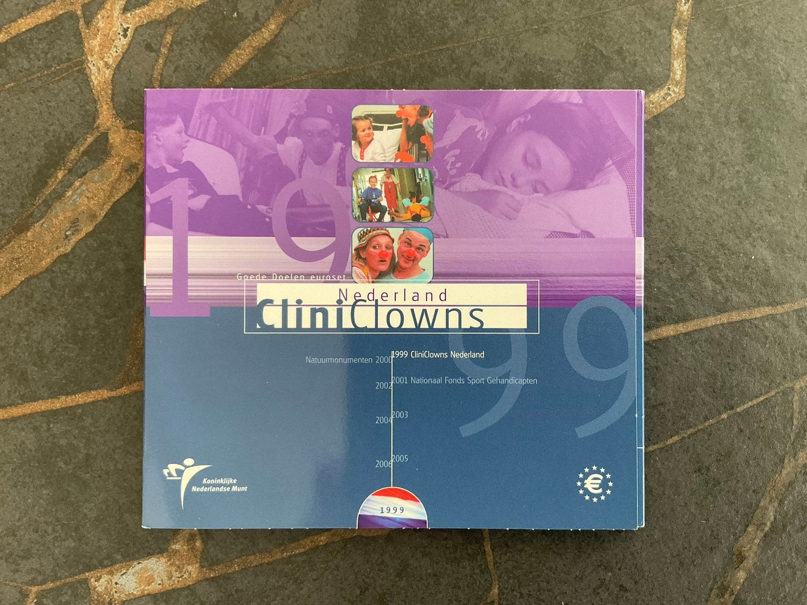 JAARSET EURO 1999 - CLINICLOWNS - BU-kwaliteit, Postzegels en Munten, Munten | Nederland, Ophalen of Verzenden, Koningin Beatrix
