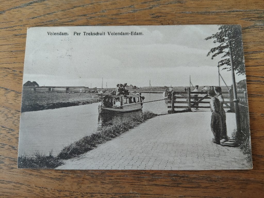 Volendam per trekschuit, Ophalen of Verzenden, Noord-Holland