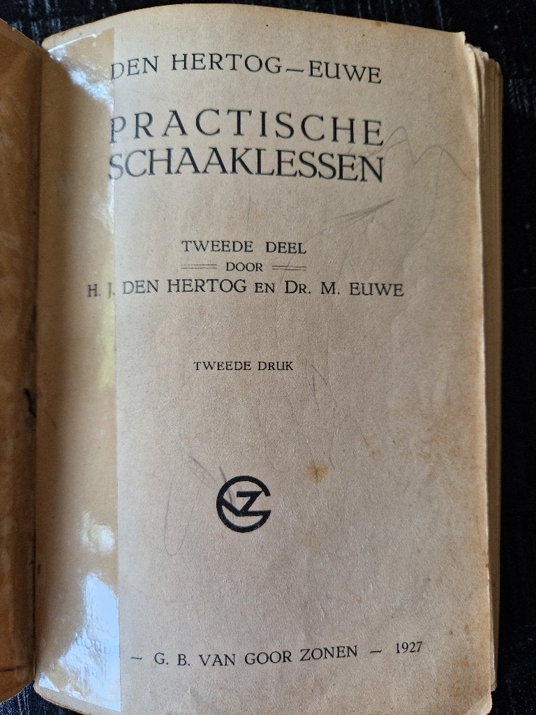 Max Euwe Practische Schaaklessen deel 2 (2e druk uit 1927), Ophalen of Verzenden, Minder dan 500 stukjes, Gebruikt, Schaken