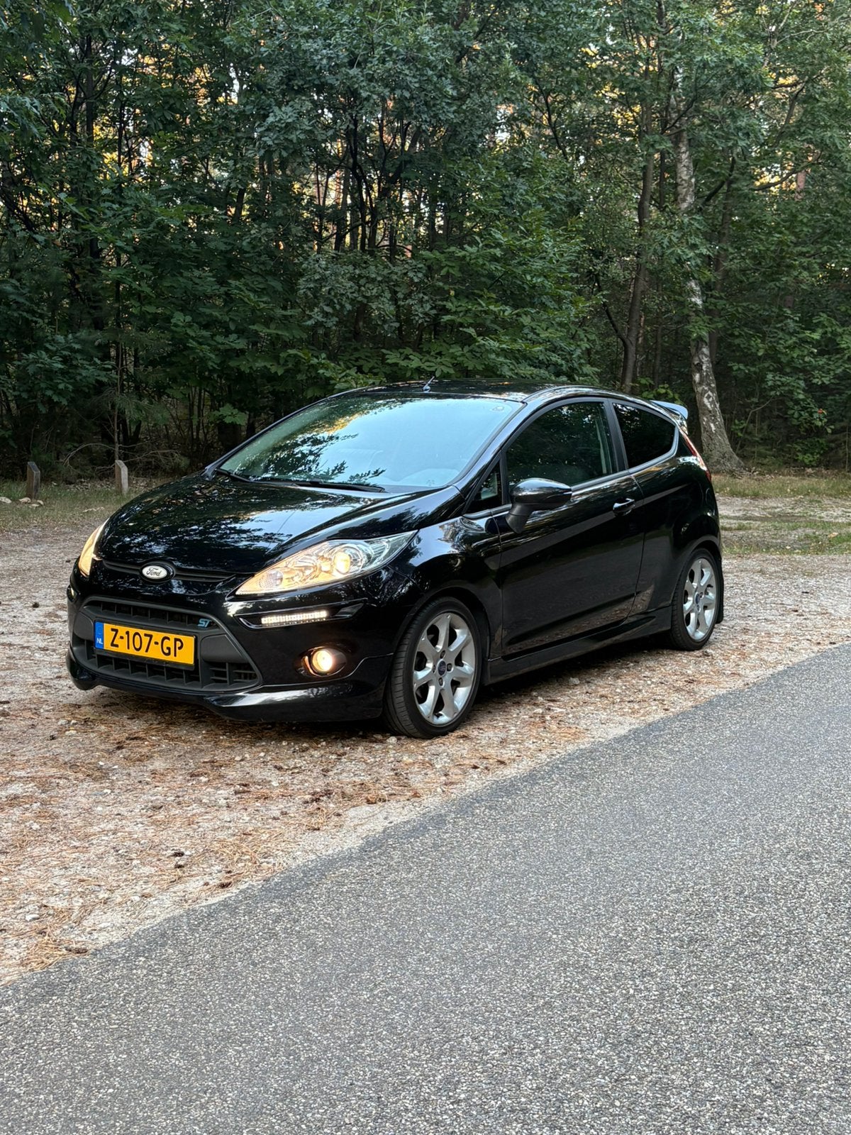 Ford Fiësta 1.6 Ti-vct 88KW 3DR 2009 Zwart ST line, Ophalen, Ford