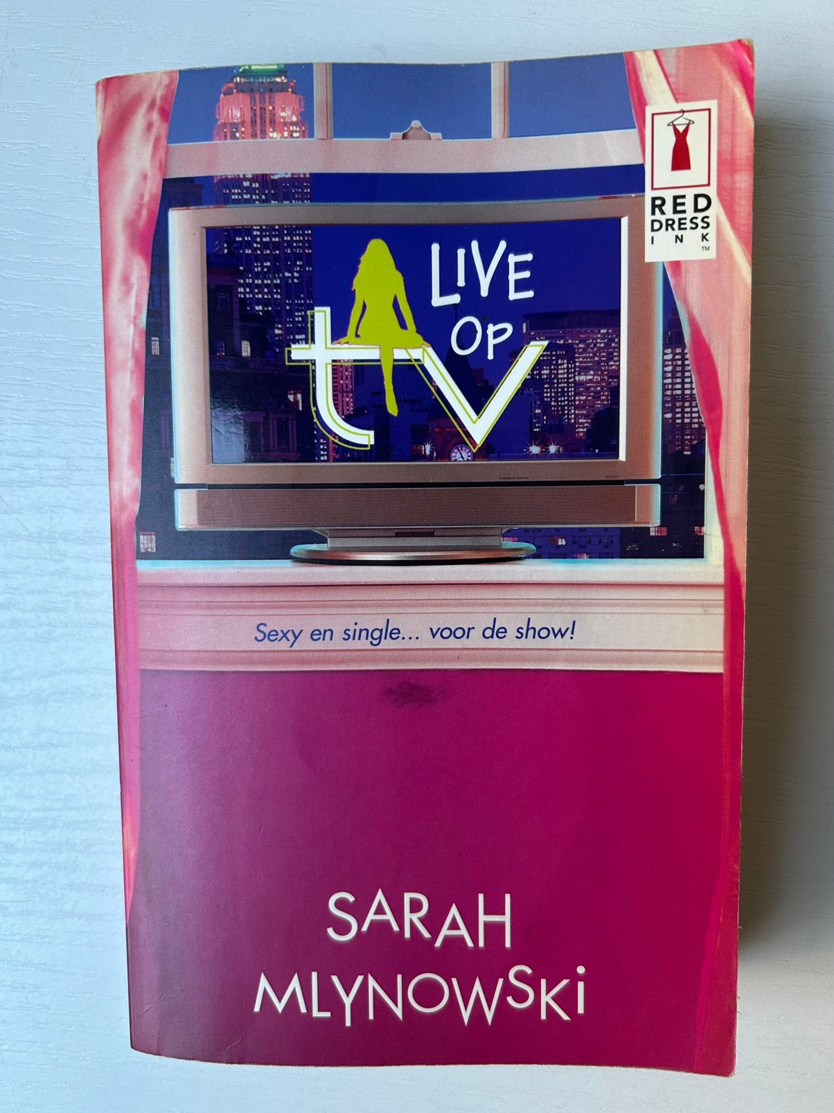 Live op TV Sarah Mlynowski, Ophalen of Verzenden, Gelezen