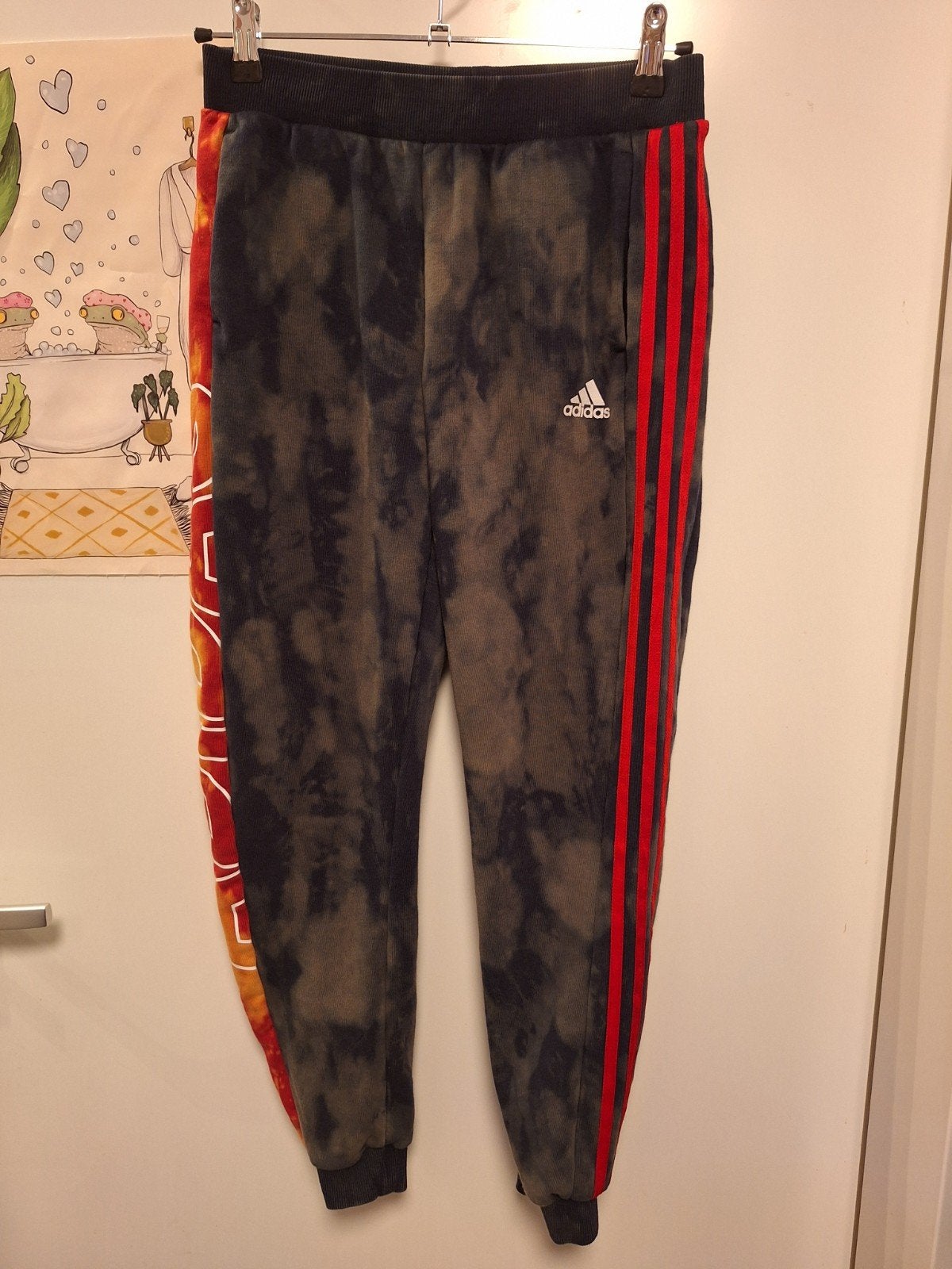 indeknoop - joggingbroek adidas 164, Verzenden, Gebruikt, Jongen, Broek