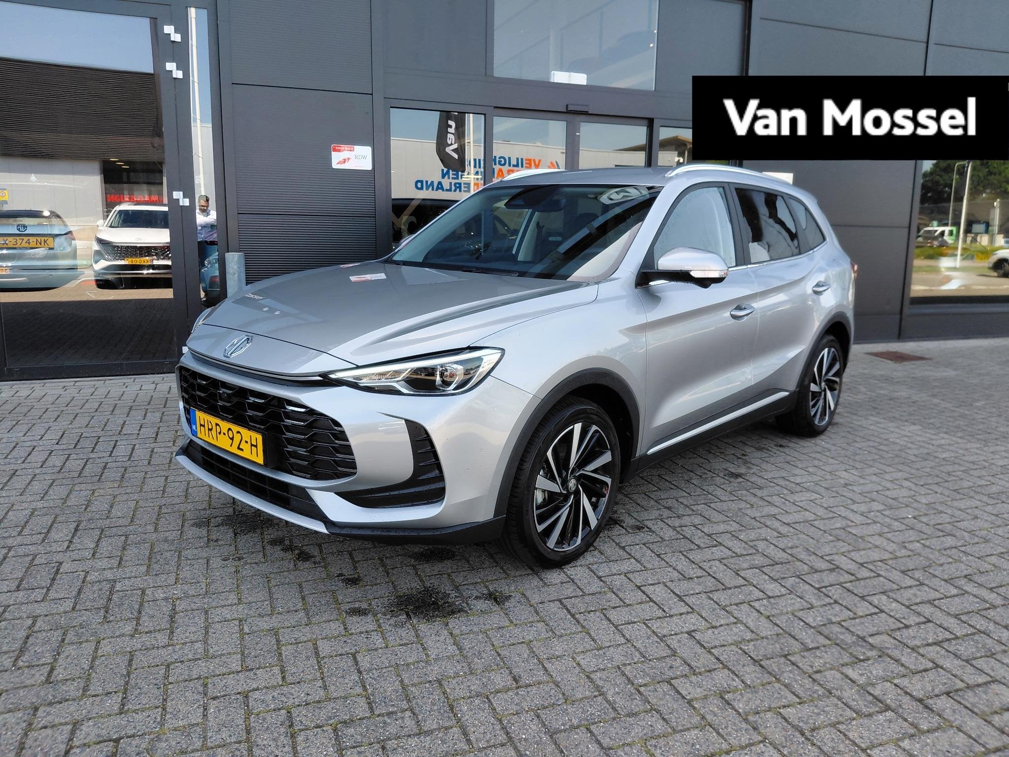 MG ZS 1.5 Hybrid+ Luxury