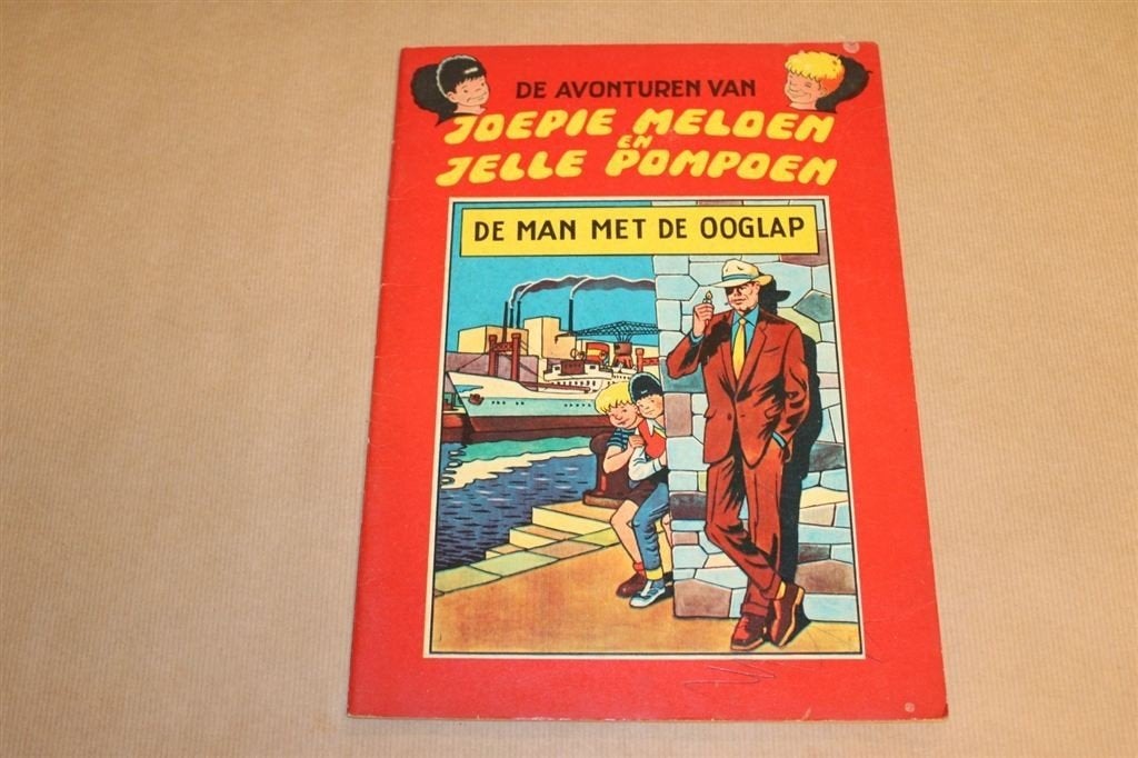 Joepie Meloen & Jelle Pompoen - De man met de ooglap, Eén stripboek, Ophalen of Verzenden, Zo goed als nieuw