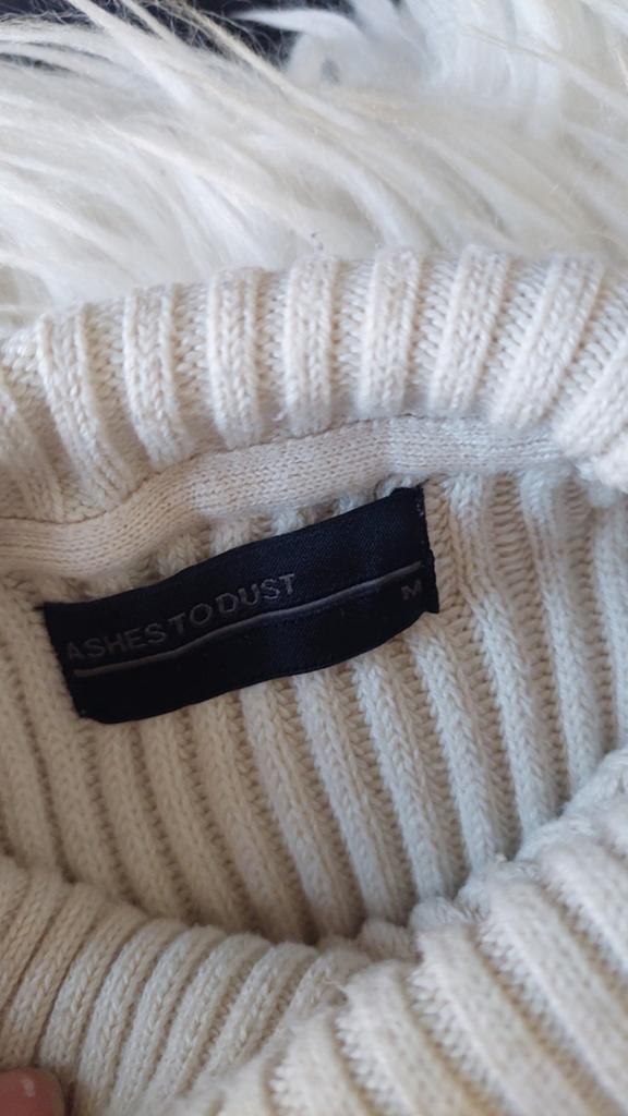 ASHESTODUST Ribgebreide Coltrui Crème Maat M, Ophalen of Verzenden, Zo goed als nieuw, Beige