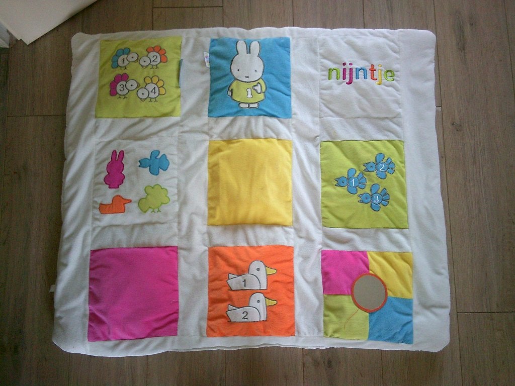 z.g.a.n. boxkleed nijntje, Ophalen of Verzenden, Zo goed als nieuw, Rechthoekig, Boxkleed