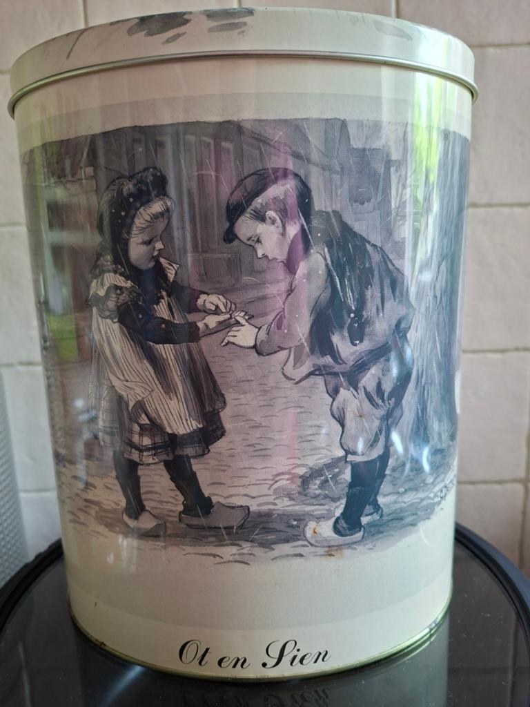 Groot Vintage Ot en Sien Blikken Trommel - C. Jetses, Ophalen of Verzenden