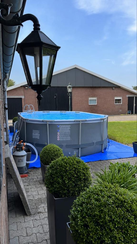 Ovaal zembad inclusief trapje en pomp bestway, Ophalen, 200 tot 300 cm, 80 tot 120 cm, Zo goed als nieuw
