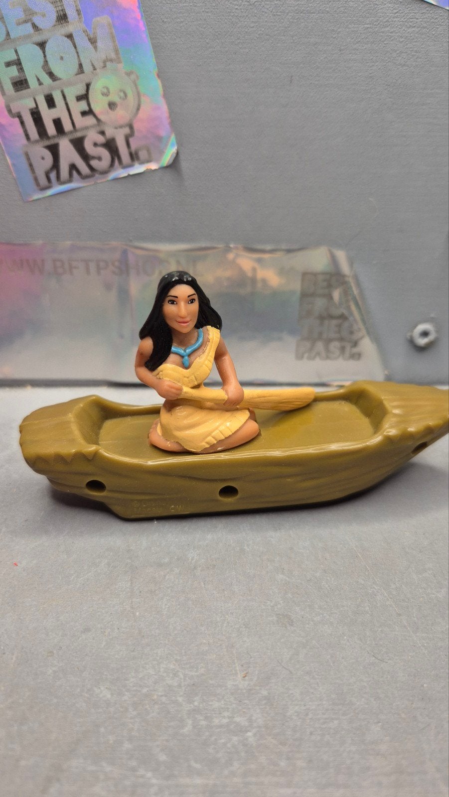 McDonald's Happy Meal Speeltje - Pocahontas in kano, Ophalen of Verzenden
