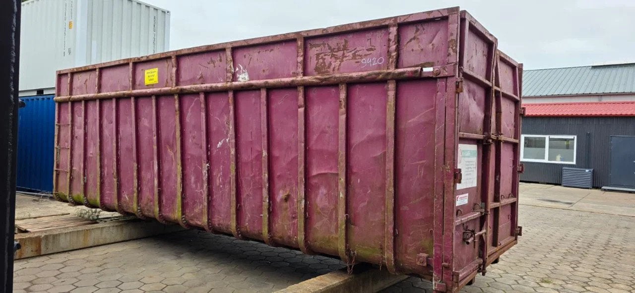 VERNOOY Afzetcontainer 9420 40m3, Dave Vernooij, Davevernooij@icloud.com, Kellensedwarsweg 9
4004JC  Tiel, NL