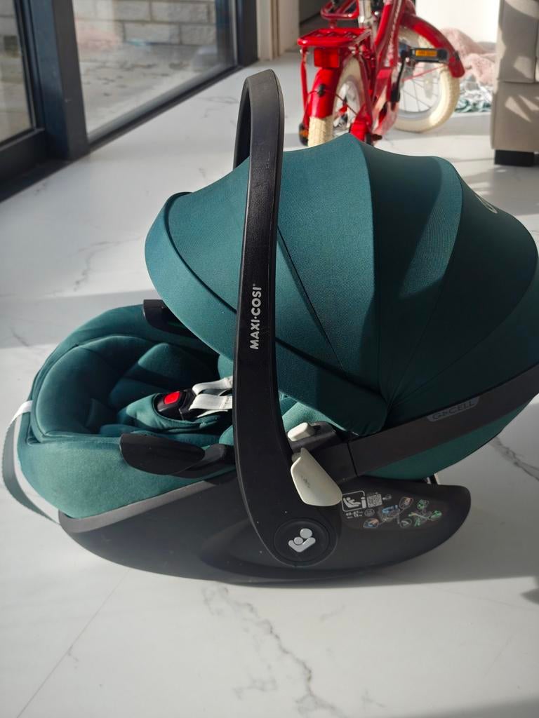 Maxi-Cosi Pebble 360 autostoel - Groen, Ophalen of Verzenden, Zo goed als nieuw, 0 t/m 13 kg, Maxi-Cosi