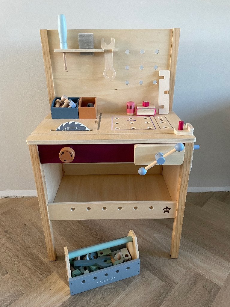Leuke werkbank Kids Concept met extra gereedschapskist, Kinderen en Baby's, Ophalen, Gebruikt, Meubelstuk of Keukentje